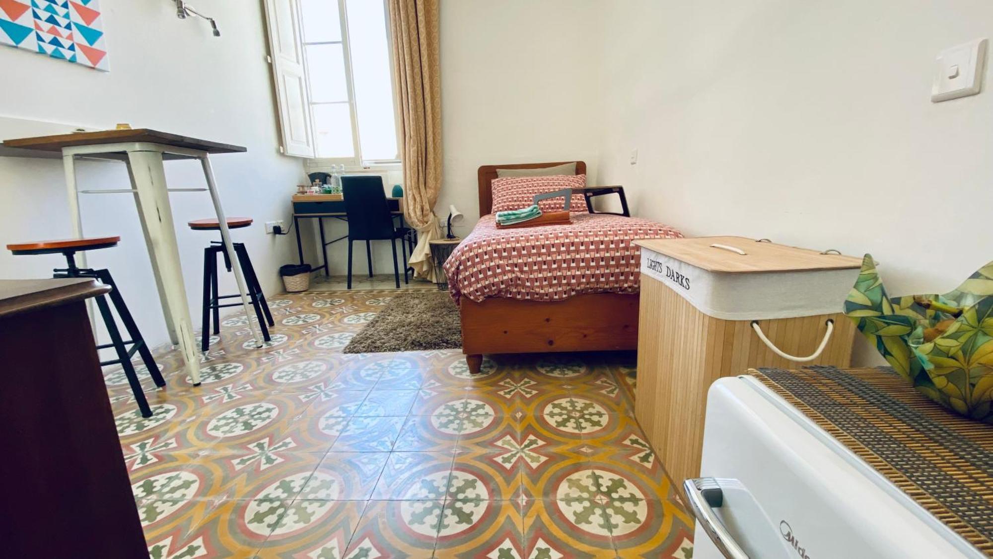 Free Breakfast, Pool, Spacious Aircon Hideaway Apartment Mosta Exterior foto