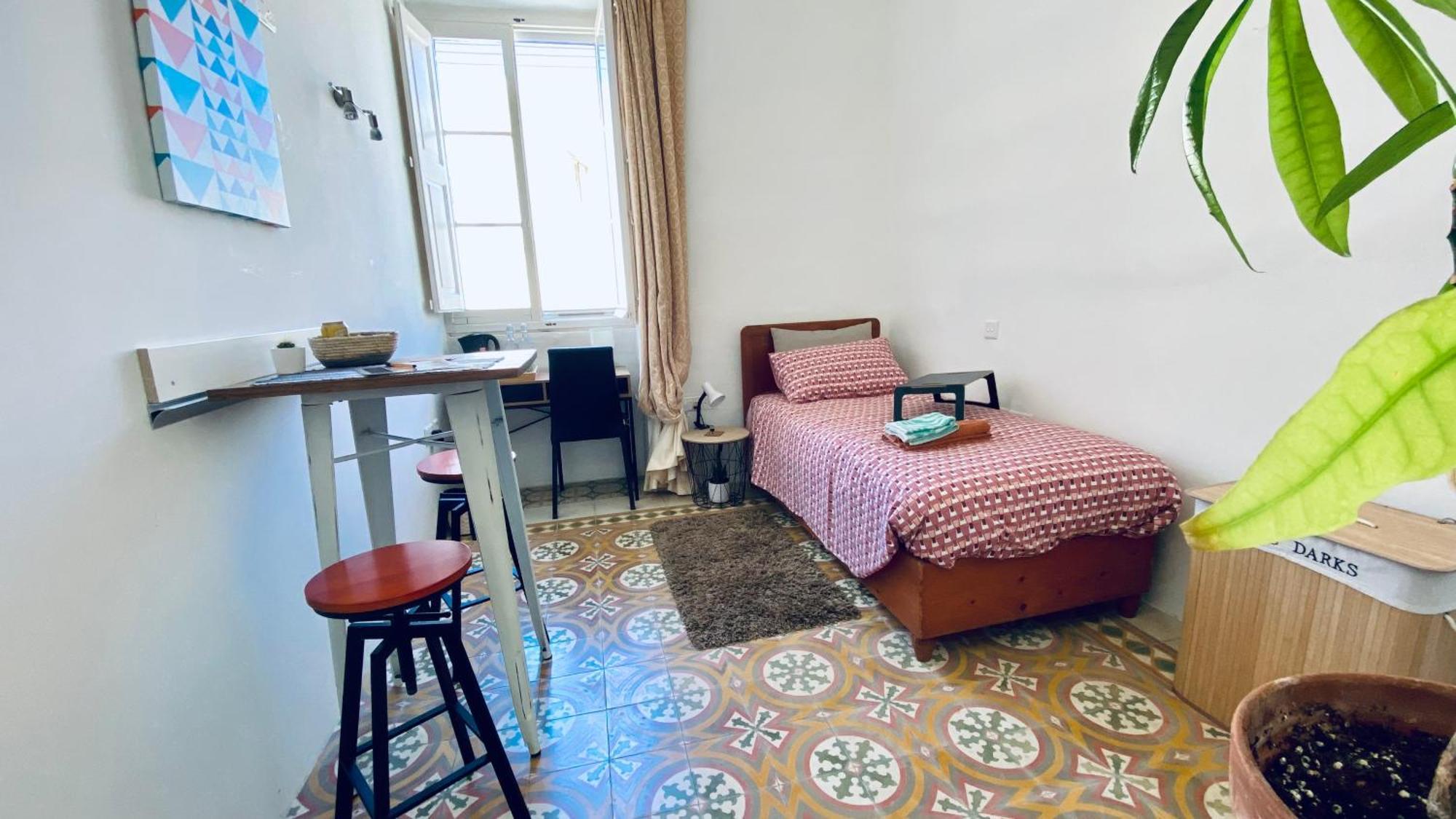 Free Breakfast, Pool, Spacious Aircon Hideaway Apartment Mosta Exterior foto