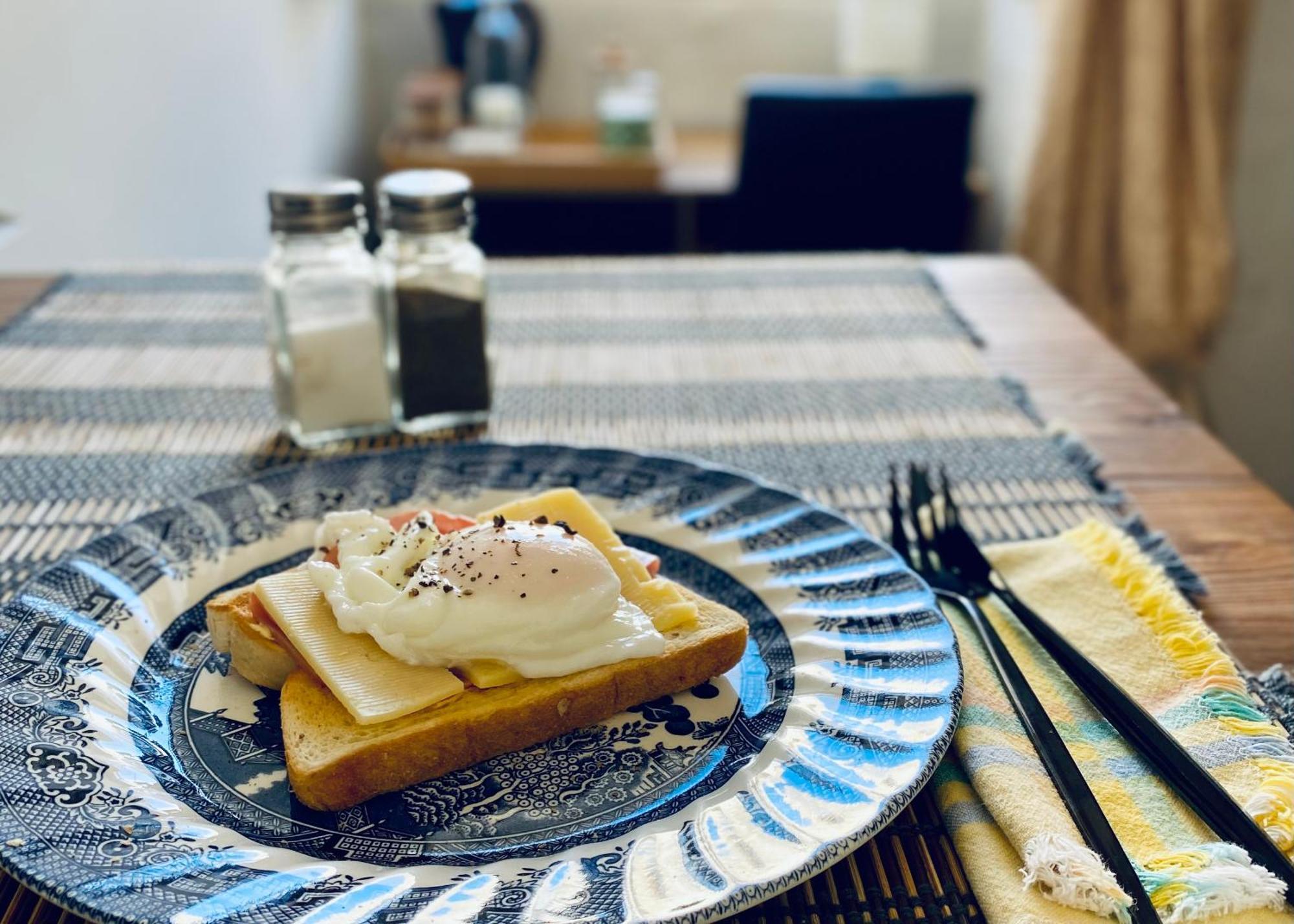 Free Breakfast, Pool, Spacious Aircon Hideaway Apartment Mosta Exterior foto